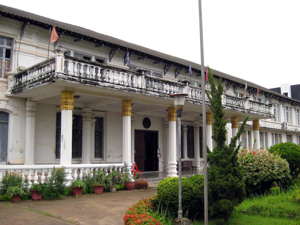 Laos National Museum