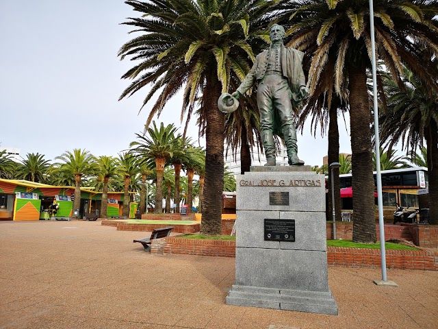Plaza de los Artesanos