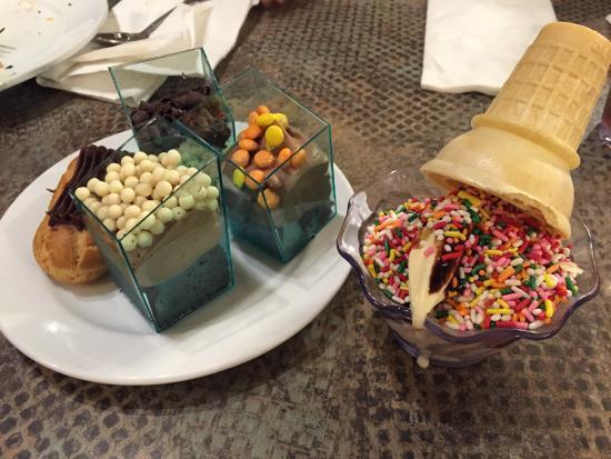 The Buffet at Luxor