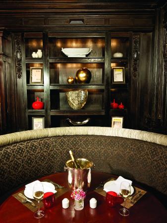 Round Table Restaurant