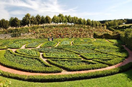 Jardins et Chateau de La Chatonniere