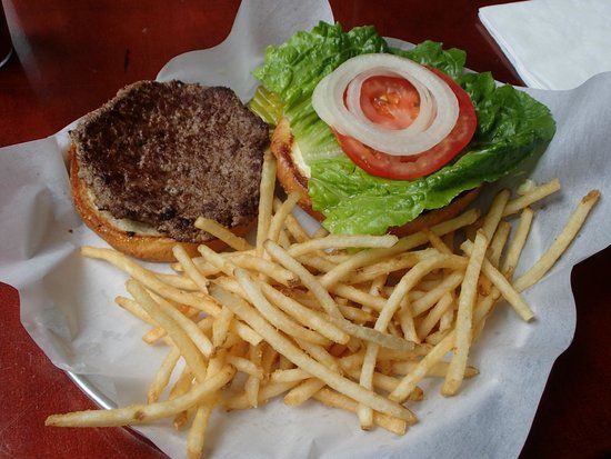 Easy Joe's American Pub