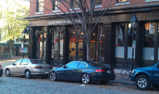 Urban Farmhouse Market and Cafe