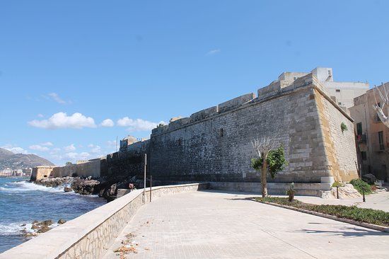 Bastione Imperiale o di Sant'Anna di Trapani