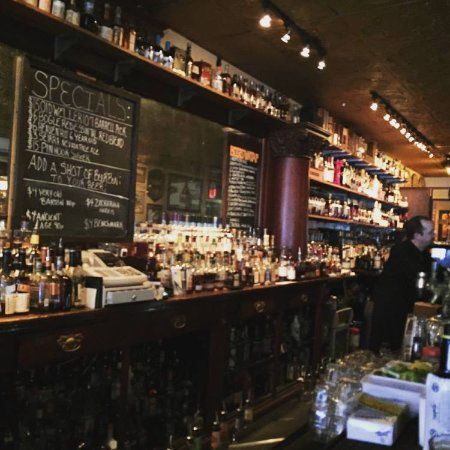 Bluegrass Tavern