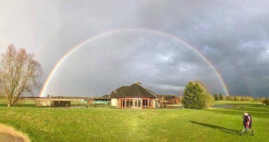 Witney Lakes Resort Spa