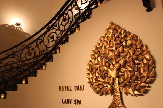 Royal Thai Lady Spa