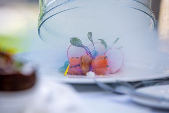 Grace Restaurant at the Carnegie Inn