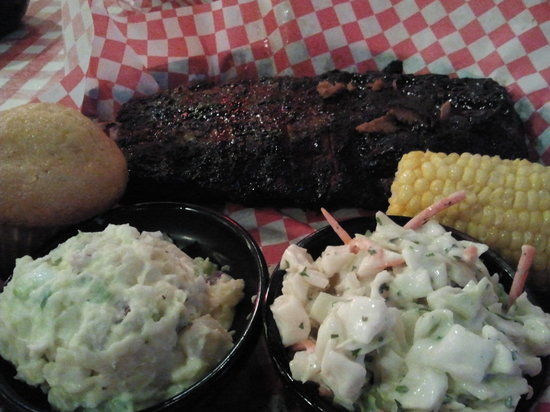 Famous Dave's Bar-B-Que