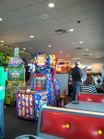 Chuck E. Cheese's