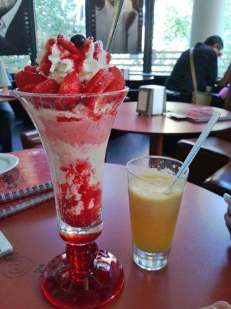Caffe e Gelato