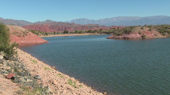 Embalse Lateral