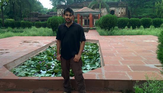 Bajrangarh Fort