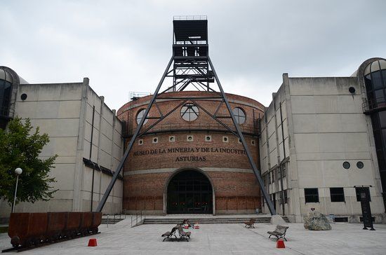 MUMI Museo de la Minería y de la Industria