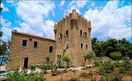 Historical and Ethnological Museum of Mani