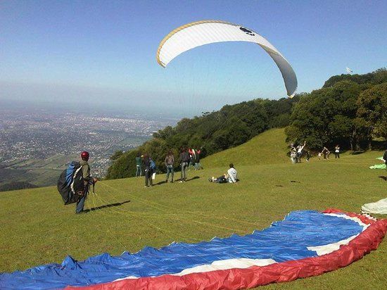 Loma Bola Vuelo y Aventura
