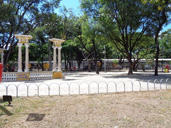 Praça do Derby
