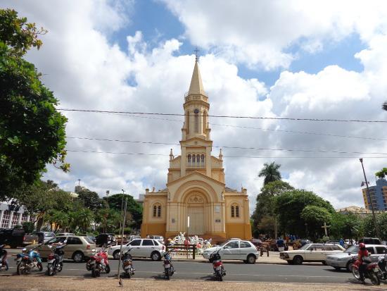 Fonte Sonora Luminosa Gazeta de Bebedouro