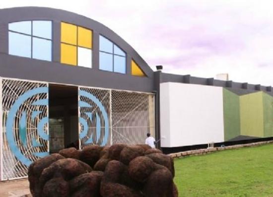 Museu de Arte e de Cultura Popular