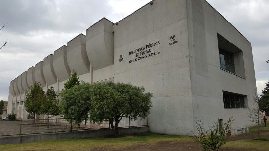 Biblioteca Publica El Tintal Manuel Zapata Olivella