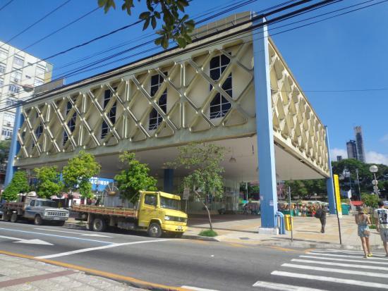 Biblioteca Pública Municipal Raul de Leoni