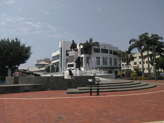 Plaza Olmedo