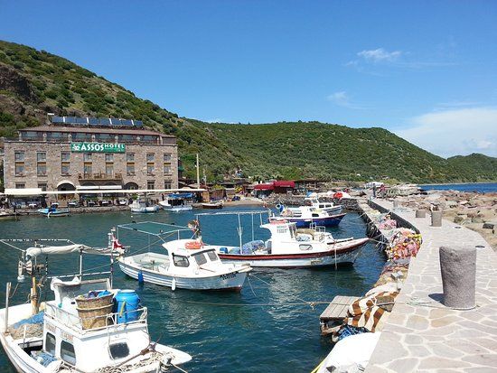 Assos Antik Liman