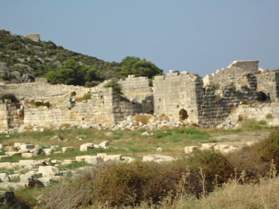 Patara Kalıntıları Nekropol