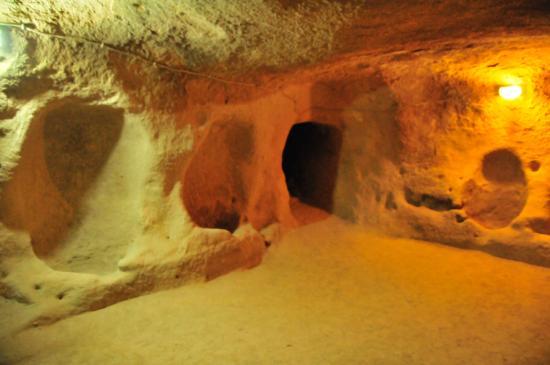 Saratli Kirkgoz