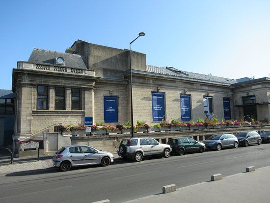 Aubervilliers Theatre