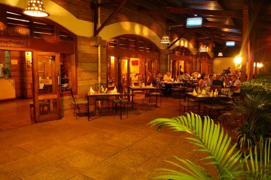 Mamma Mia Italian Restaurant