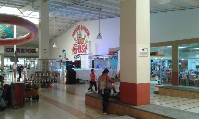 Centro Comercial Padrera Puerto Barrios