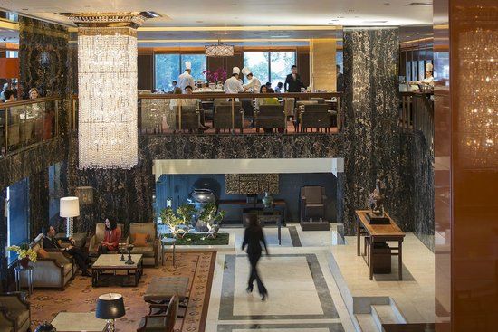 Clipper Lounge