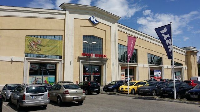 Recsei Center