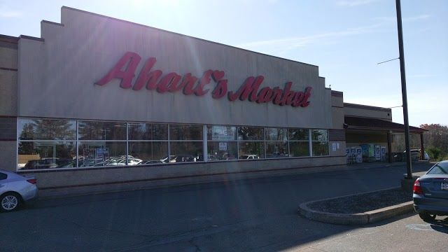 Ahart's Market