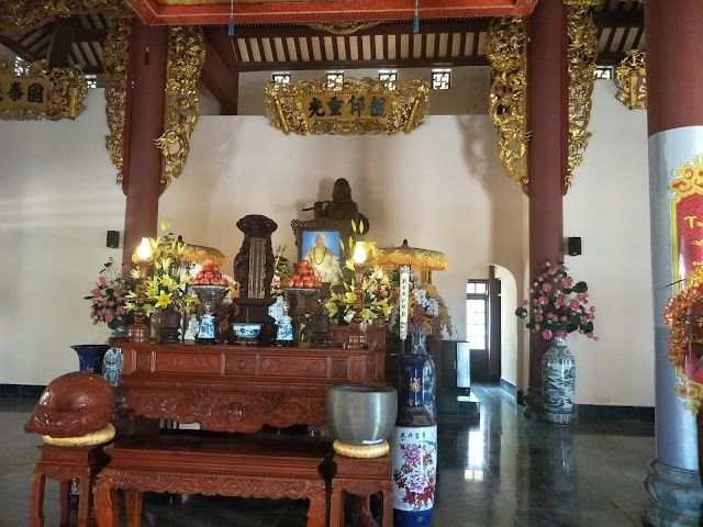 Chùa Linh Ứng