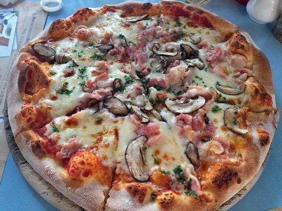 Capri Restaurant & Bar At Asiatique River Front