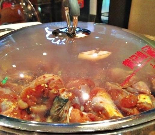 HuangJiHuang Three-Sauce Simmer Pot