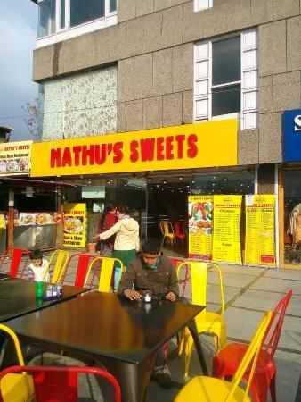 Nathu Sweets