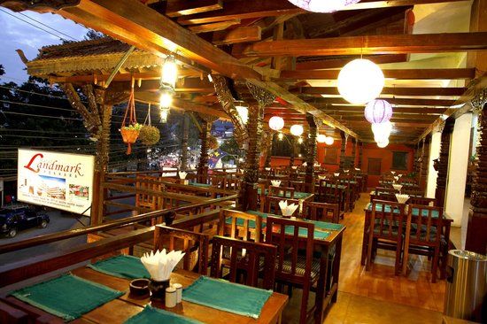 Hungry Eye Restaurant & Bar