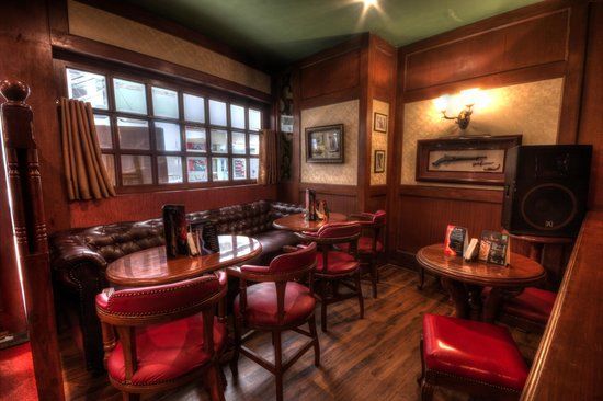 10 Downing Street Bhopal