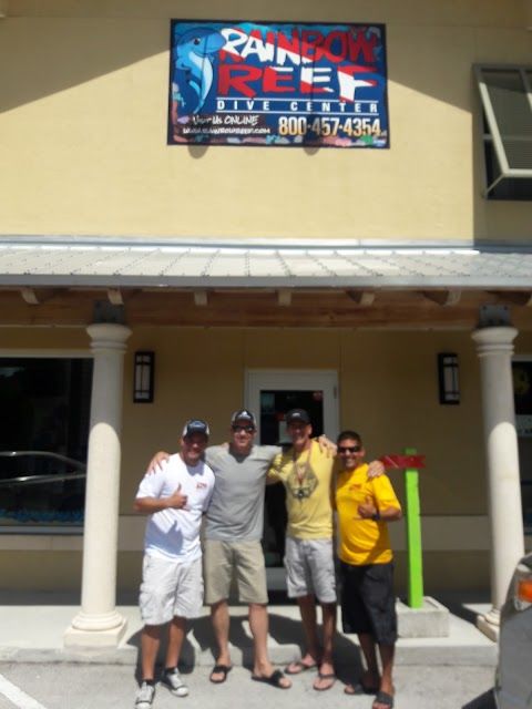 Rainbow Reef Dive Center