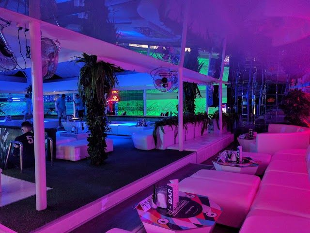 Flamingo Night Club