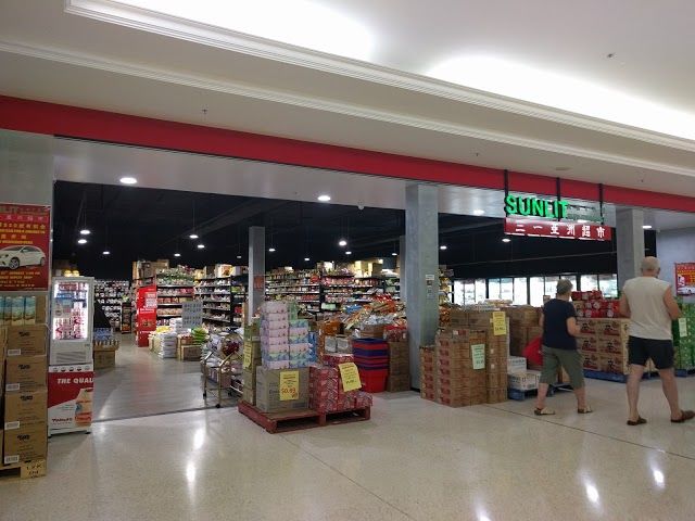 Aspley Hypermarket Shopping Centre