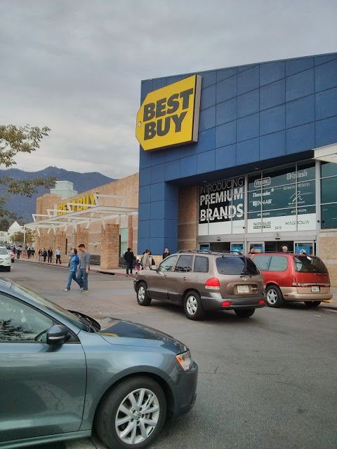 Hastings Village Shopping Center