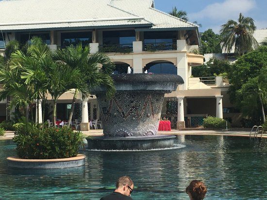 Cabana Hotel