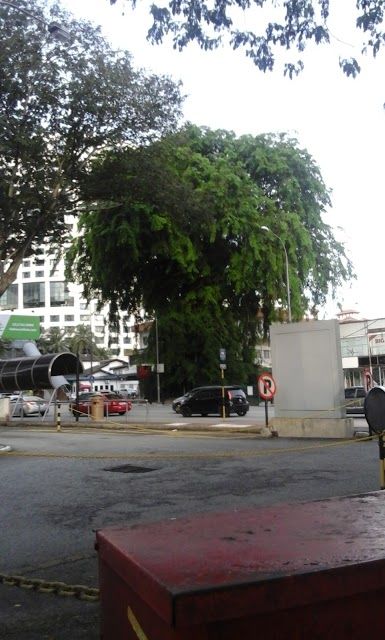 Ampwalk Mall