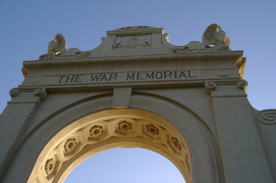 Waikiki War Memorial Natatorium