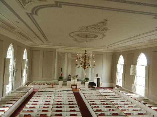 First Congregational Church