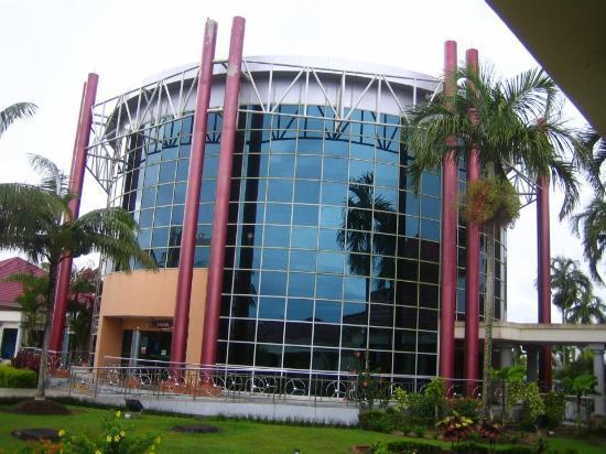 Oil and Gas Discovery Centre